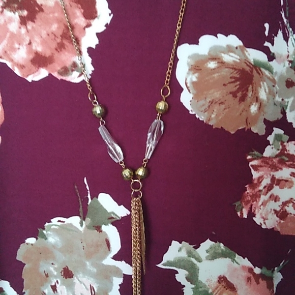 Beautiful star vixen tank with handkerchief bottom and attached necklace - Picture 3 of 5